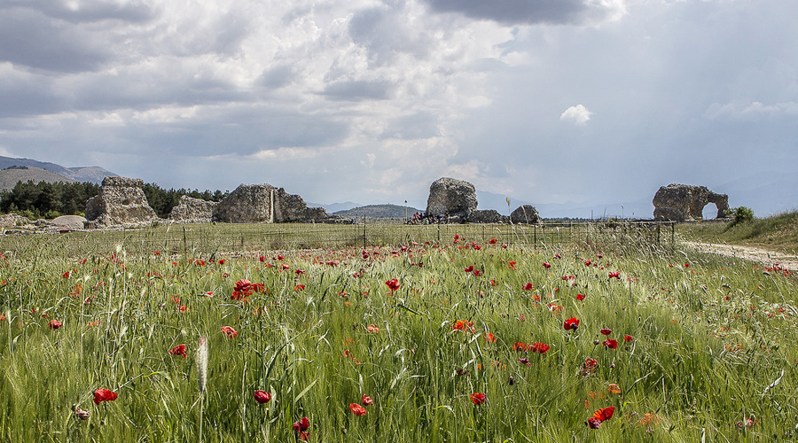 Il sito archeologico di Peltuinum